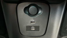 MINI Hatchback 1.5 Cooper Classic Premium 5dr Auto Petrol Hatchback